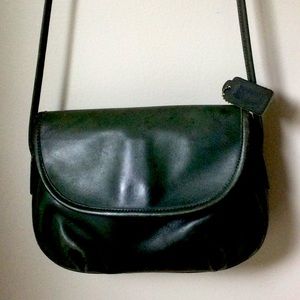 🇺🇸Vintage Coach Purse. Rare Green Color. Made in USA, No. 0250 124